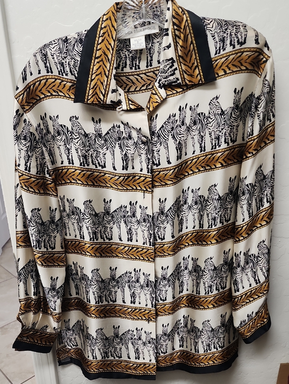 Silk Zebra-Print Button-Up Blouse in Ivory and Gold - Unbranded